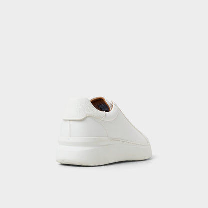 Aldo Toddy in White - Low top sneaker